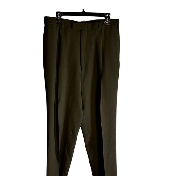 Kennth Cole New York - Mans Brown Suit - Picture 3 of 16